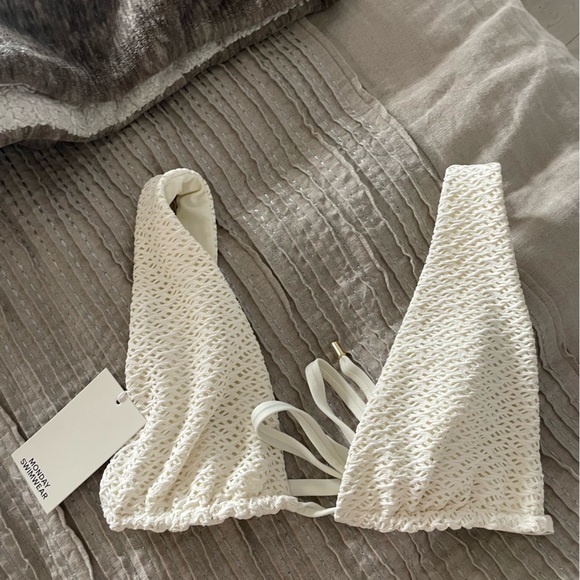 NWT Monday Swimwear Palm Springs Ivory Crochet Top - Picture 4 of 6